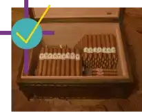 Moldes artesanales usados en la producción de cigarros